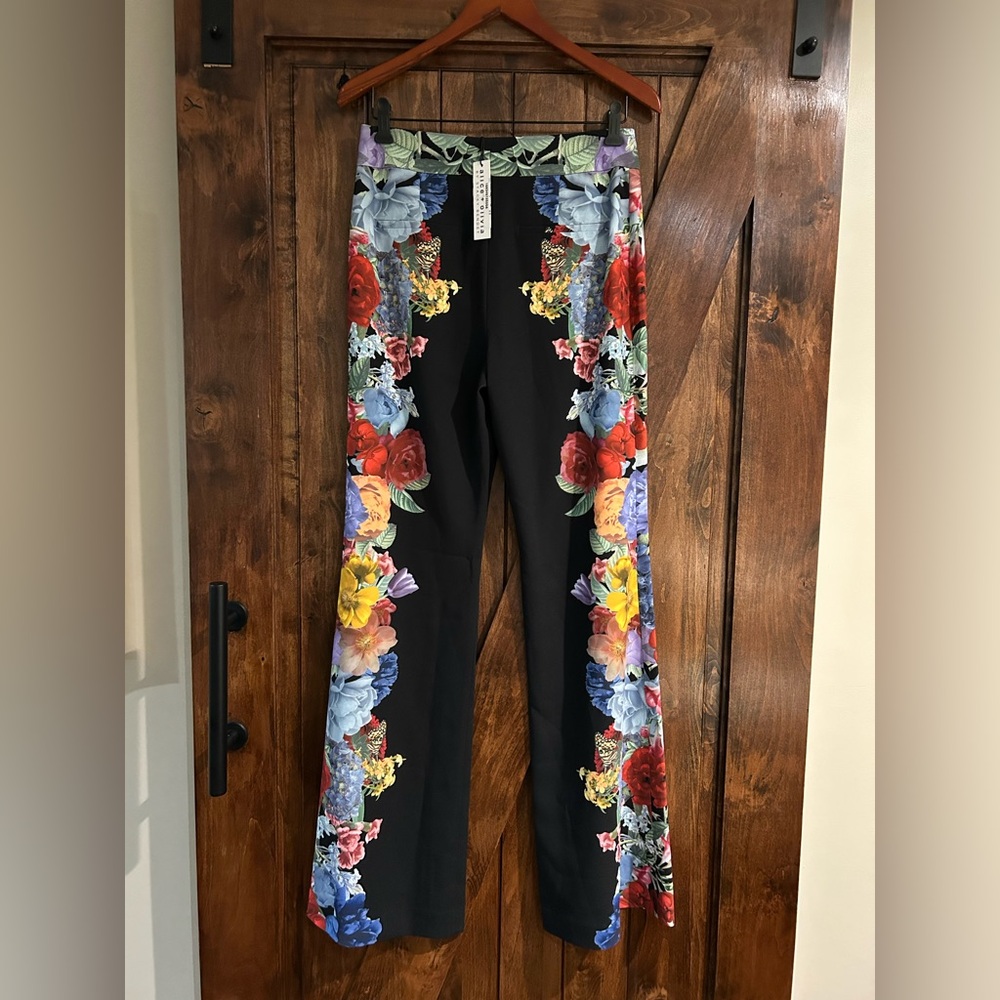 Alice + Olivia Andrew Mid Rise Pants. - Picture 10 of 12